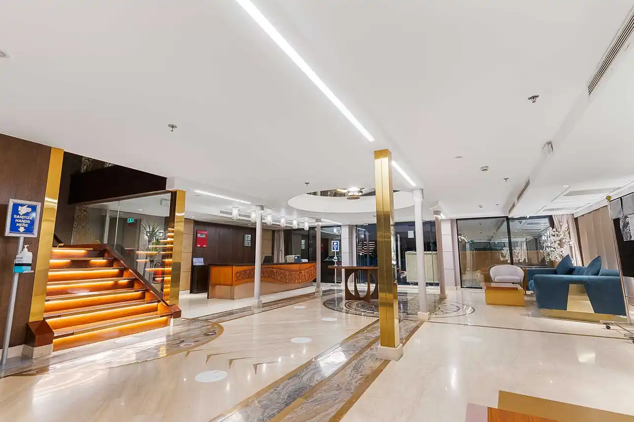 Lobby of the Nebu Nile Cruise Nile cruise